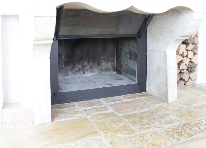 verschwindende Kamintuer